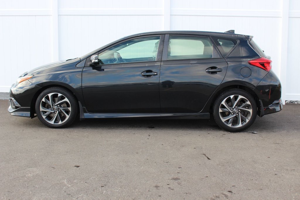 2017 Toyota Corolla iM in Antigonish, Nova Scotia - 4 - w1024h768px