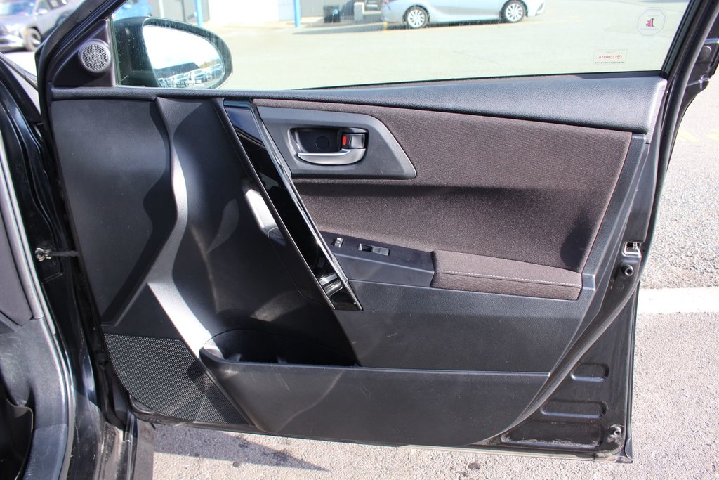 2017 Toyota Corolla iM in Antigonish, Nova Scotia - 44 - w1024h768px