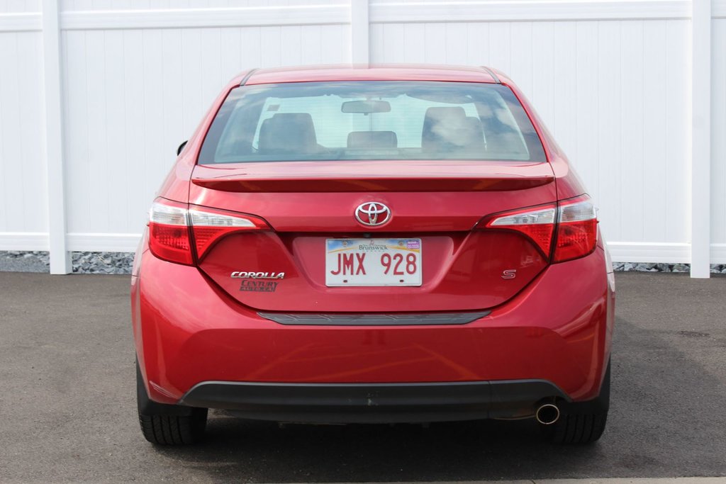 2016 Toyota Corolla S | Roof | Nav | Cam | USB | HtdSeats | Bluetooth in Saint John, New Brunswick - 6 - w1024h768px