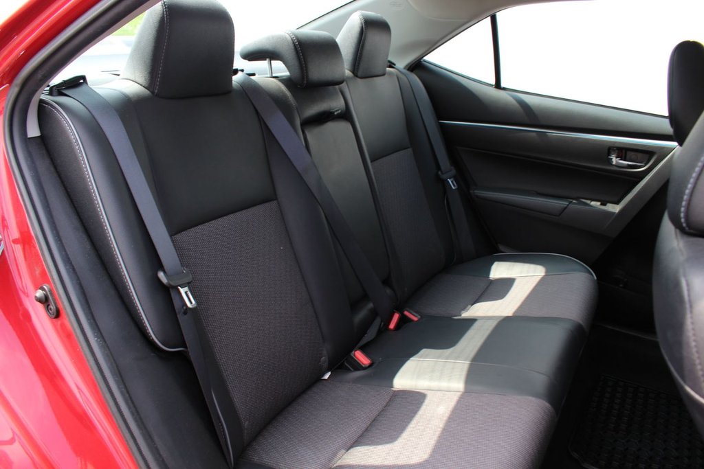2016 Toyota Corolla S | Roof | Nav | Cam | USB | HtdSeats | Bluetooth in Saint John, New Brunswick - 39 - w1024h768px