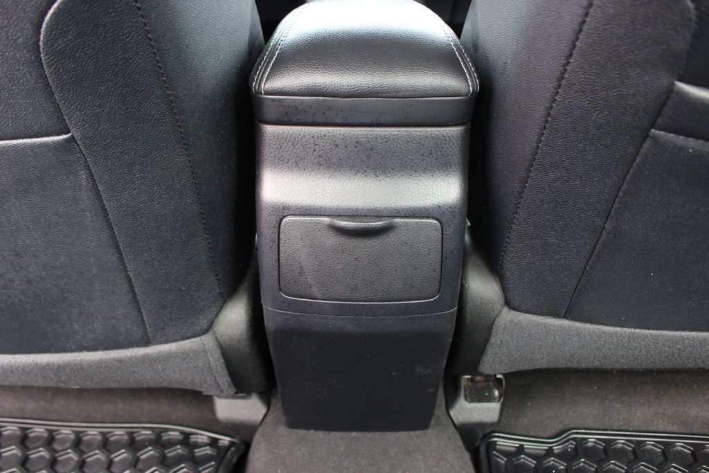 2016 Toyota Corolla S | Roof | Nav | Cam | USB | HtdSeats | Bluetooth in Saint John, New Brunswick - 32 - w1024h768px