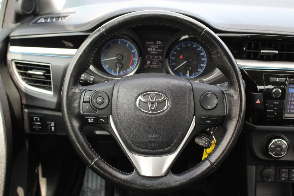 2016 Toyota Corolla S | Roof | Nav | Cam | USB | HtdSeats | Bluetooth in Saint John, New Brunswick - 17 - w1024h768px