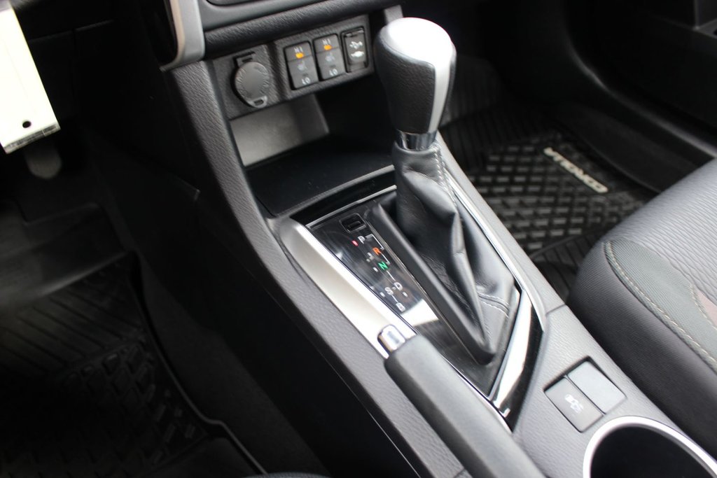 2018 Toyota Corolla Le | Cam | USB | HtdSeats | Bluetooth | Keyless in Saint John, New Brunswick - 26 - w1024h768px