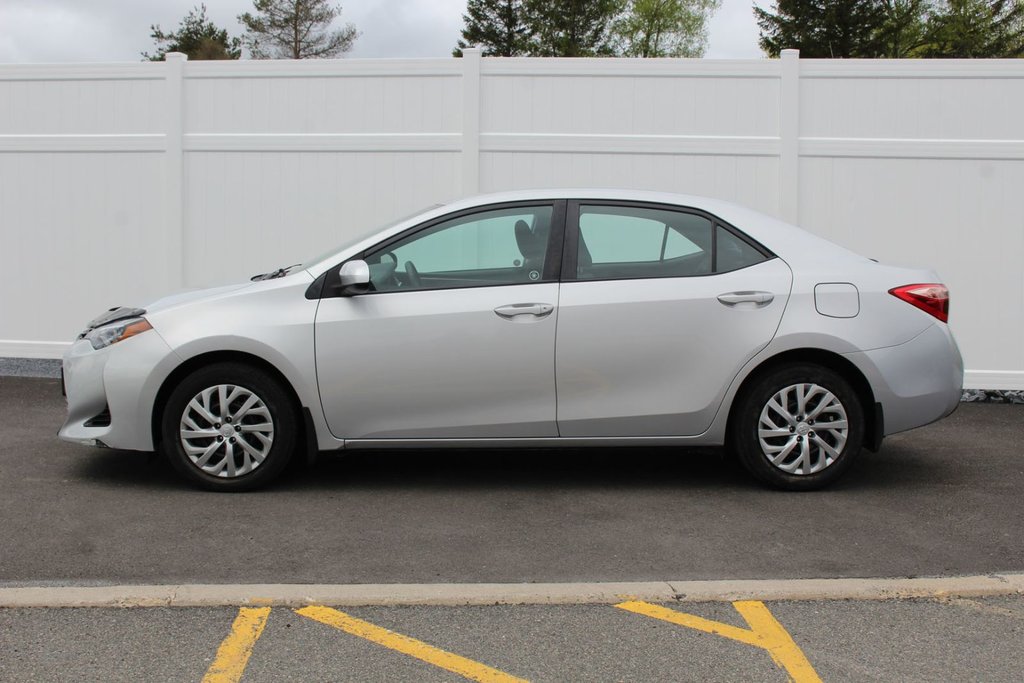2018 Toyota Corolla Le | Cam | USB | HtdSeats | Bluetooth | Keyless in Saint John, New Brunswick - 4 - w1024h768px