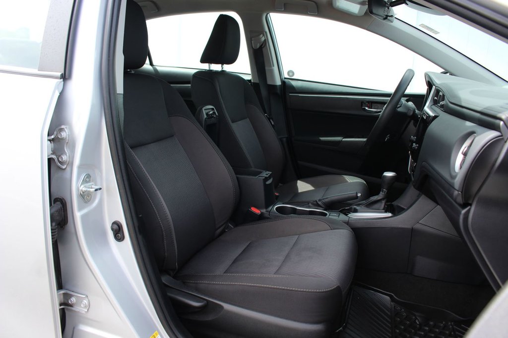2018 Toyota Corolla Le | Cam | USB | HtdSeats | Bluetooth | Keyless in Saint John, New Brunswick - 41 - w1024h768px