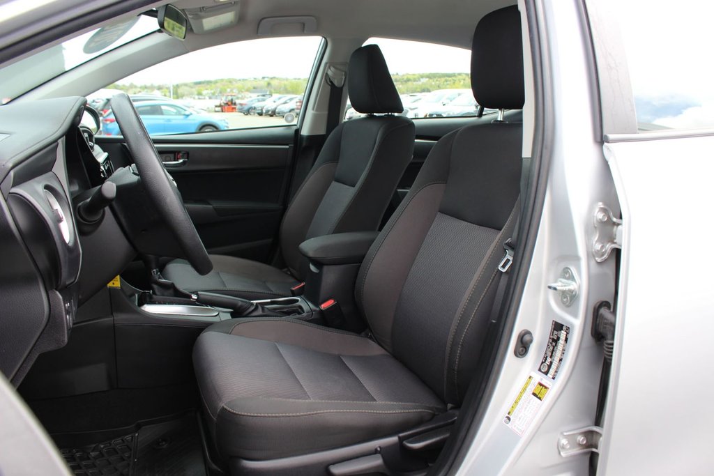 2018 Toyota Corolla Le | Cam | USB | HtdSeats | Bluetooth | Keyless in Saint John, New Brunswick - 10 - w1024h768px