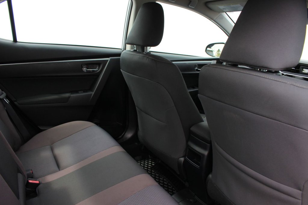 2018 Toyota Corolla Le | Cam | USB | HtdSeats | Bluetooth | Keyless in Saint John, New Brunswick - 38 - w1024h768px