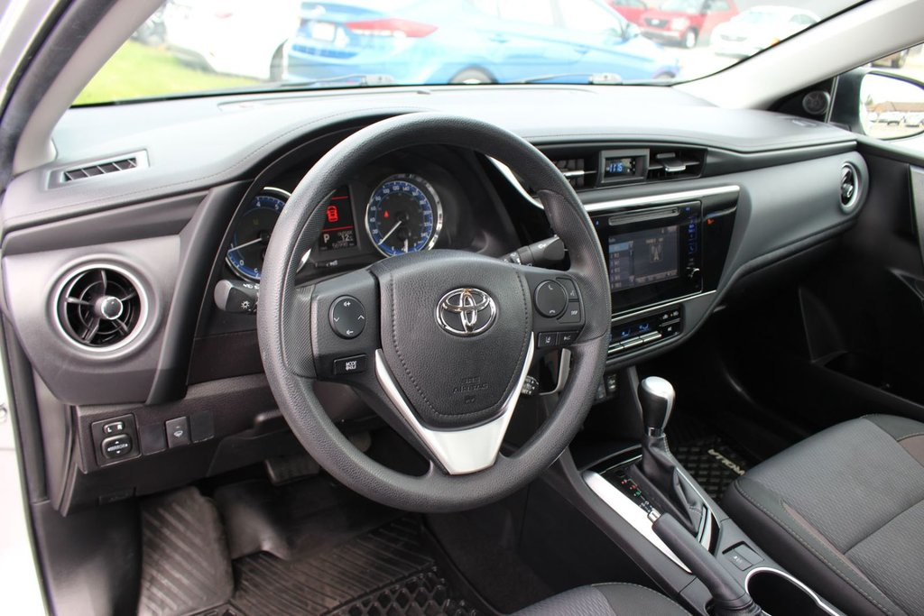 2018 Toyota Corolla Le | Cam | USB | HtdSeats | Bluetooth | Keyless in Saint John, New Brunswick - 11 - w1024h768px