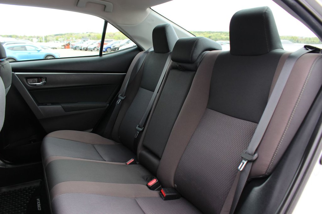 2018 Toyota Corolla Le | Cam | USB | HtdSeats | Bluetooth | Keyless in Saint John, New Brunswick - 28 - w1024h768px