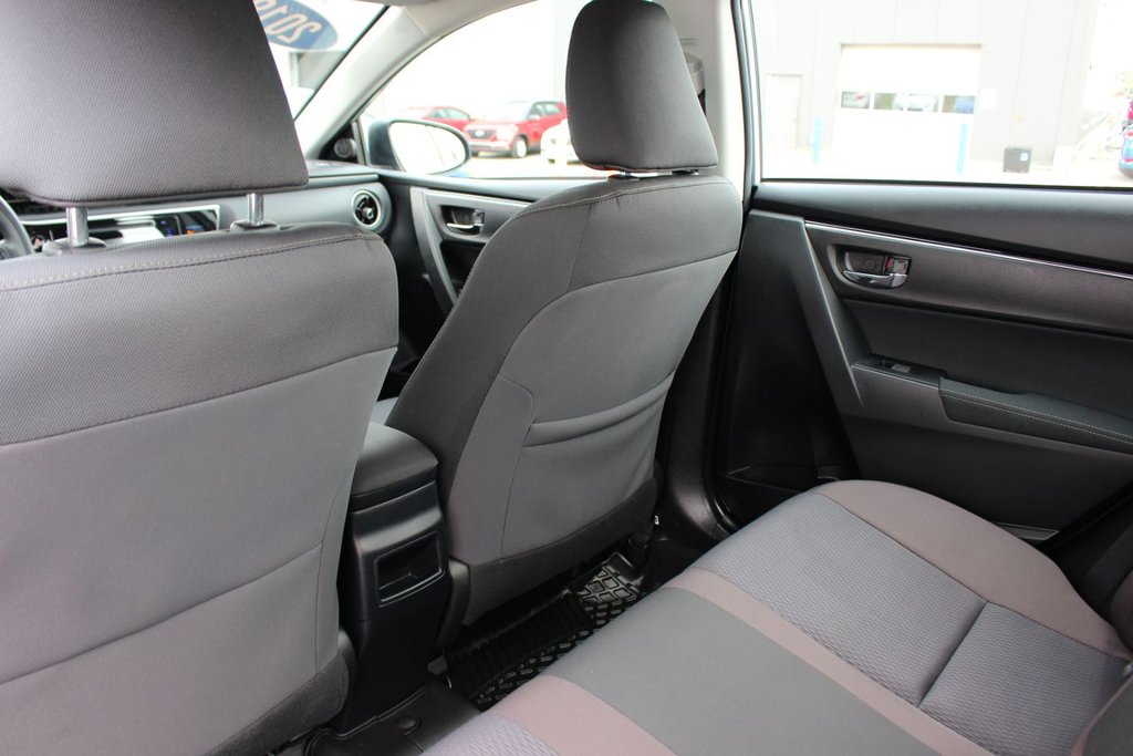 2018 Toyota Corolla Le | Cam | USB | HtdSeats | Bluetooth | Keyless in Saint John, New Brunswick - 30 - w1024h768px