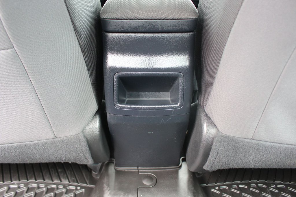 2018 Toyota Corolla LE | Cam | USB | Bluetooth | Keyless | Cruise in Saint John, New Brunswick - 31 - w1024h768px