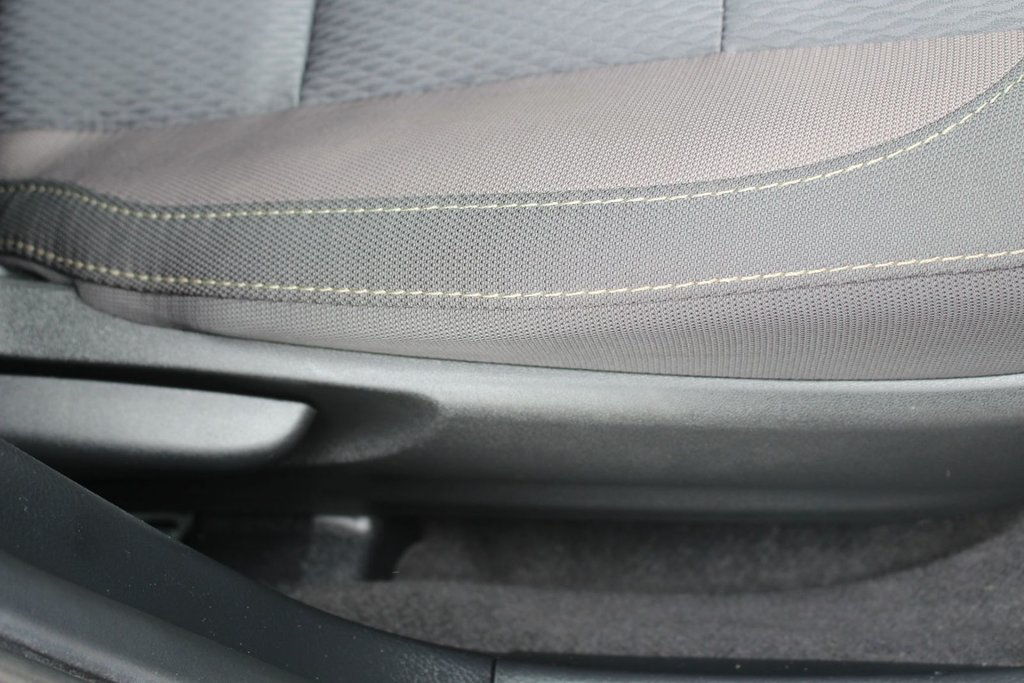 2018 Toyota Corolla LE | Cam | USB | Bluetooth | Keyless | Cruise in Saint John, New Brunswick - 44 - w1024h768px