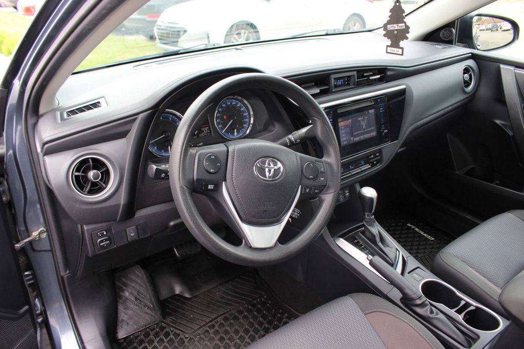2018 Toyota Corolla LE | Cam | USB | Bluetooth | Keyless | Cruise in Saint John, New Brunswick - 11 - w1024h768px
