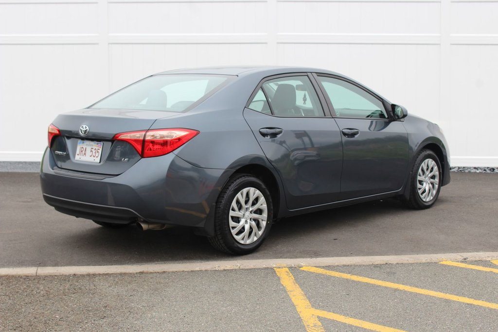 2018 Toyota Corolla LE | Cam | USB | Bluetooth | Keyless | Cruise in Saint John, New Brunswick - 7 - w1024h768px