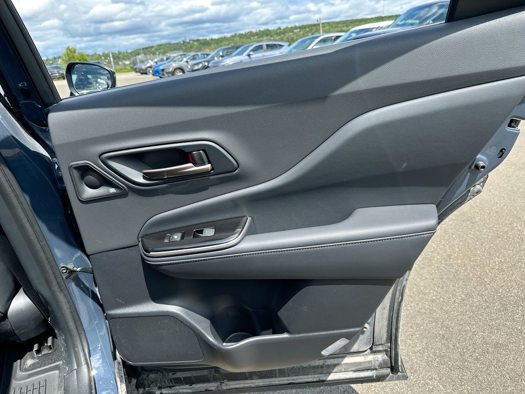 2025 Toyota Crown Signia Limited | Lthr | Roof | JBL | Warranty to 2030 in Saint John, New Brunswick - 41 - w1024h768px