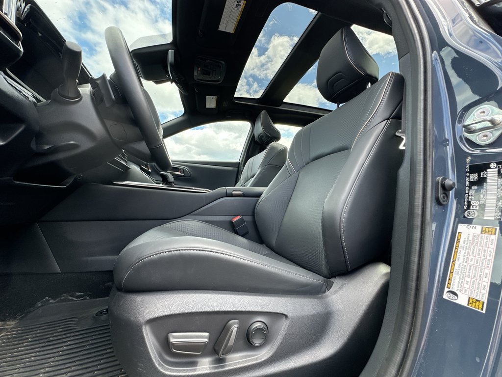 2025 Toyota Crown Signia Limited | Lthr | Roof | JBL | Warranty to 2030 in Saint John, New Brunswick - 14 - w1024h768px