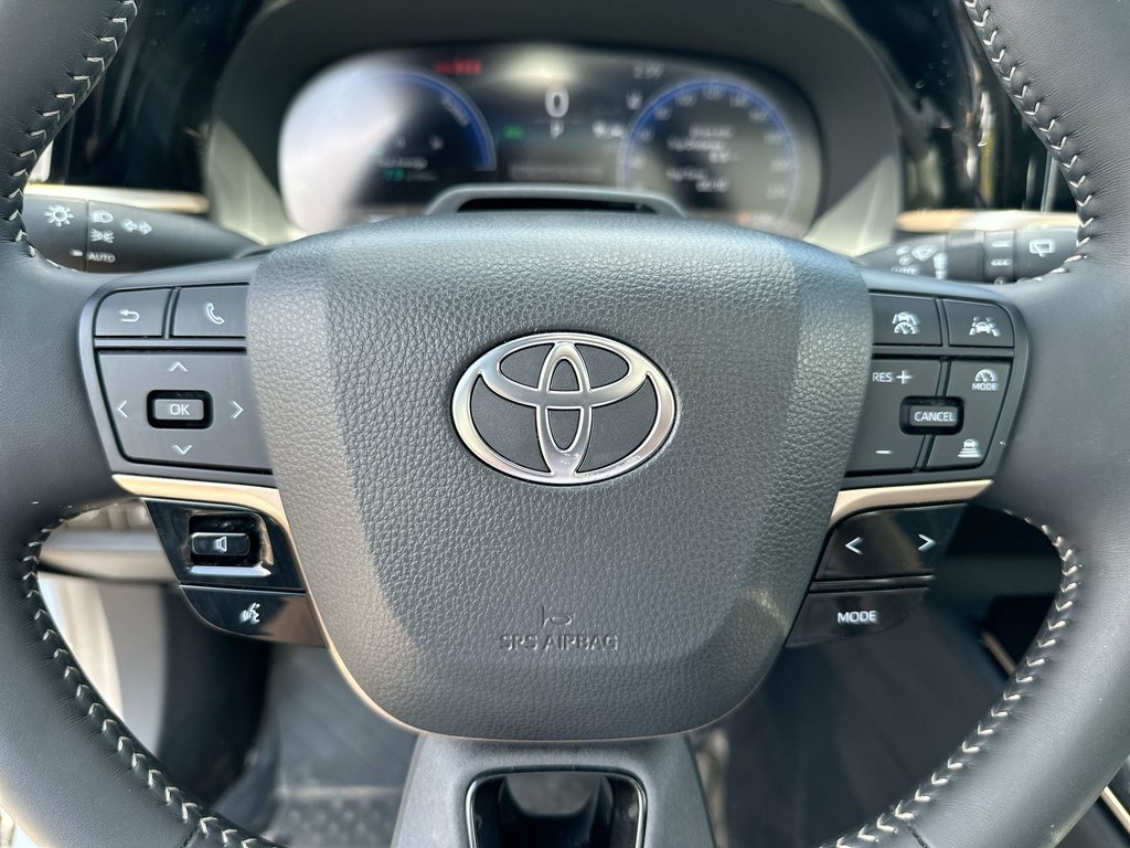 2025 Toyota Crown Signia Limited | Lthr | Roof | JBL | Warranty to 2030 in Saint John, New Brunswick - 19 - w1024h768px
