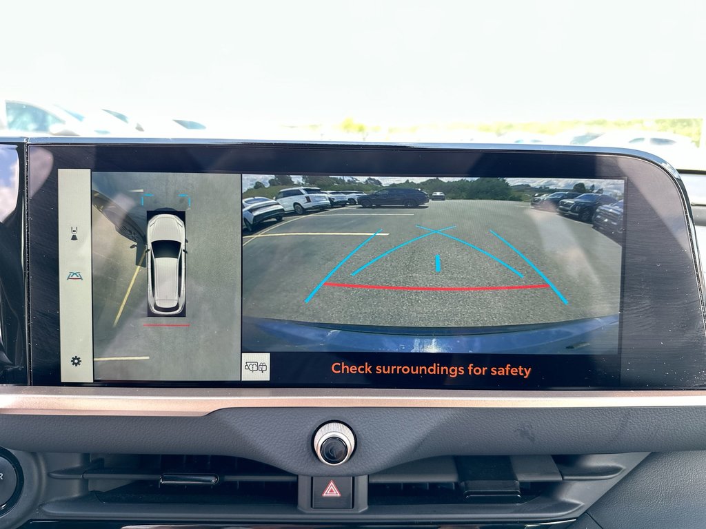 2025 Toyota Crown Signia Limited | Lthr | Roof | JBL | Warranty to 2030 in Saint John, New Brunswick - 26 - w1024h768px