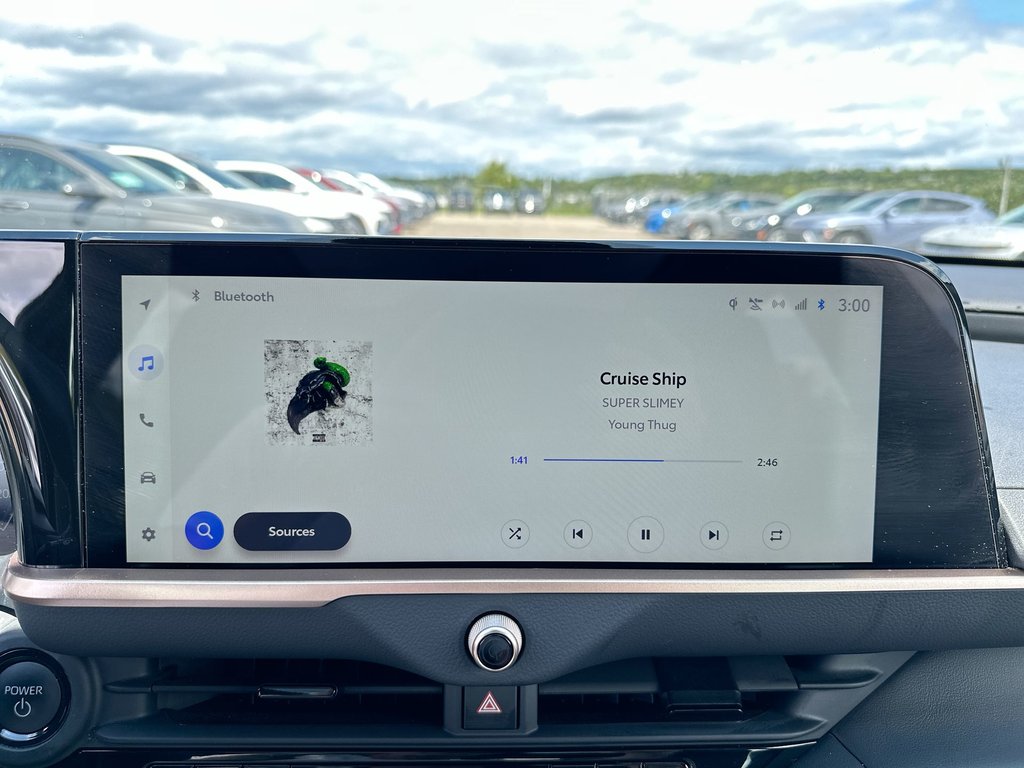 2025 Toyota Crown Signia Limited | Lthr | Roof | JBL | Warranty to 2030 in Saint John, New Brunswick - 25 - w1024h768px