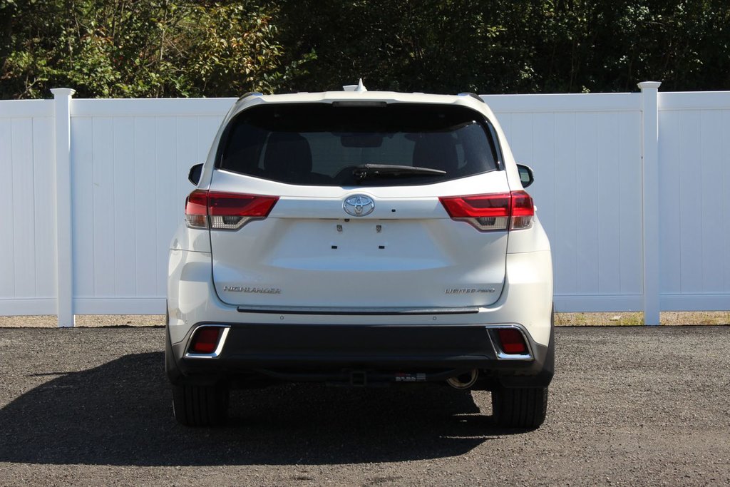 2018  Highlander Limited | Leather | SunRoof | Nav | Cam | USB | XM in Saint John, New Brunswick - 6 - w1024h768px