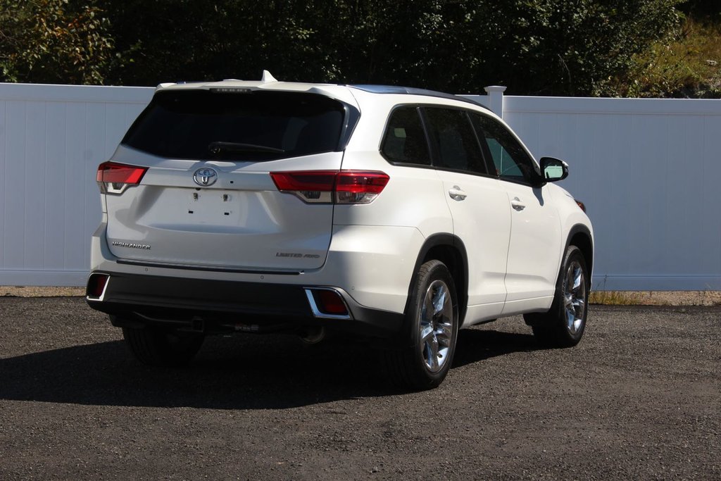 2018 Toyota Highlander in Antigonish, Nova Scotia - 7 - w1024h768px