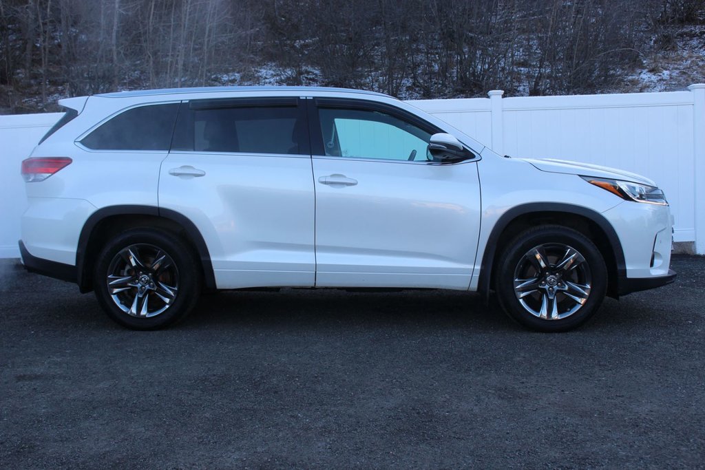 2019 Toyota Highlander in Antigonish, Nova Scotia - 9 - w1024h768px