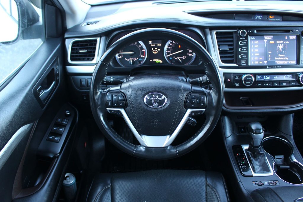 2019 Toyota Highlander in Antigonish, Nova Scotia - 16 - w1024h768px