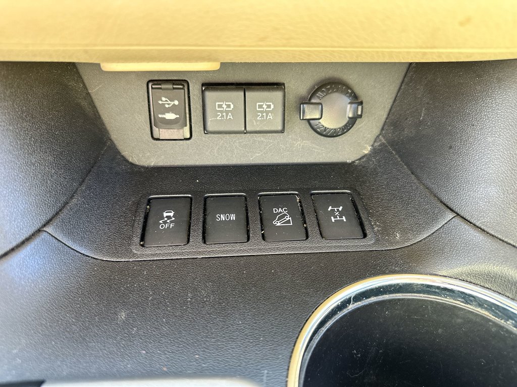 2019 Toyota Highlander in Antigonish, Nova Scotia - 45 - w1024h768px