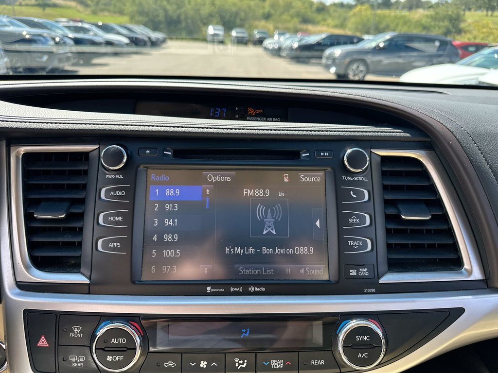 2019 Toyota Highlander in Antigonish, Nova Scotia - 25 - w1024h768px