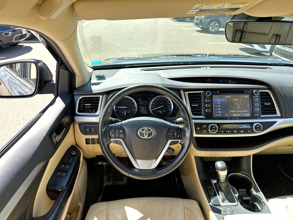 2019 Toyota Highlander in Antigonish, Nova Scotia - 13 - w1024h768px