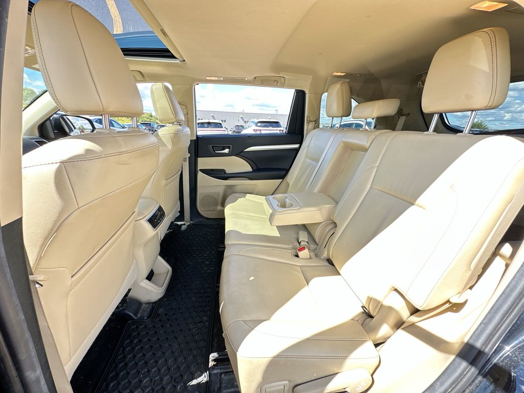 2019 Toyota Highlander in Antigonish, Nova Scotia - 33 - w1024h768px