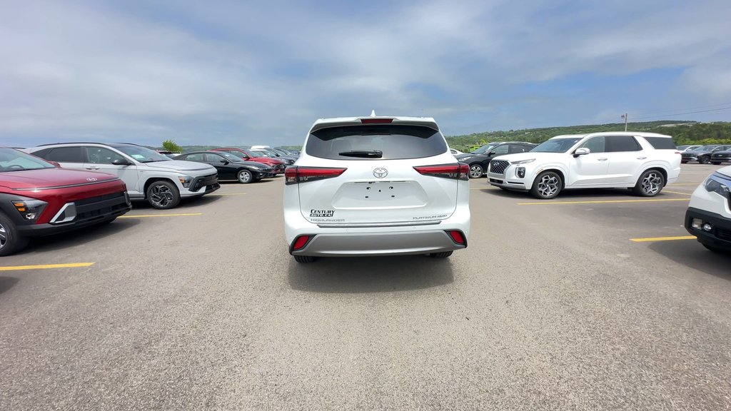 2022 Toyota Highlander in Antigonish, Nova Scotia - 4 - w1024h768px