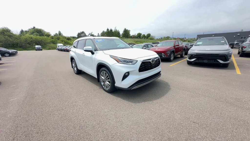 2022 Toyota Highlander in Antigonish, Nova Scotia - 7 - w1024h768px