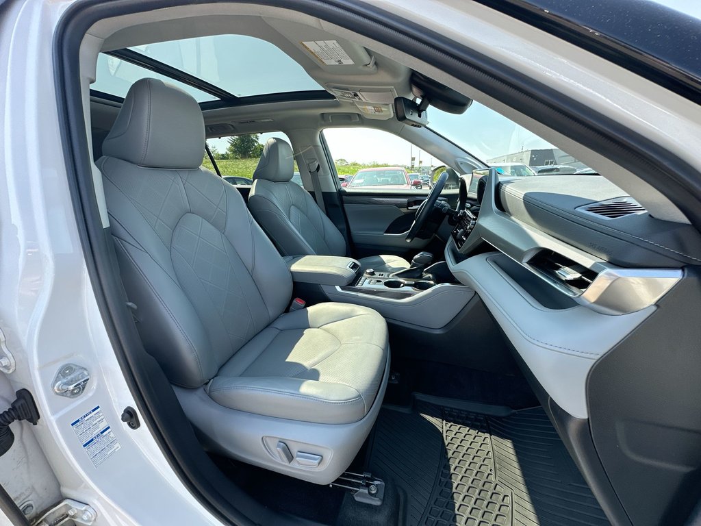 2022 Toyota Highlander in Antigonish, Nova Scotia - 42 - w1024h768px