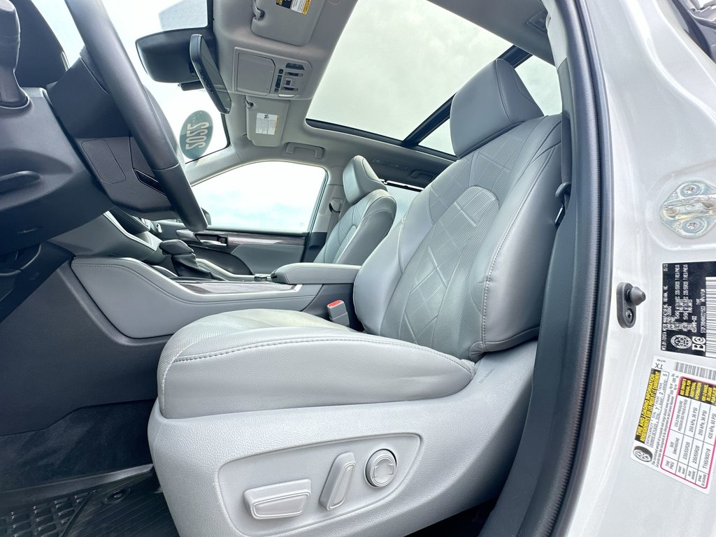 2022 Toyota Highlander in Antigonish, Nova Scotia - 14 - w1024h768px