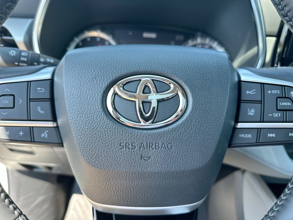 2022 Toyota Highlander in Antigonish, Nova Scotia - 19 - w1024h768px