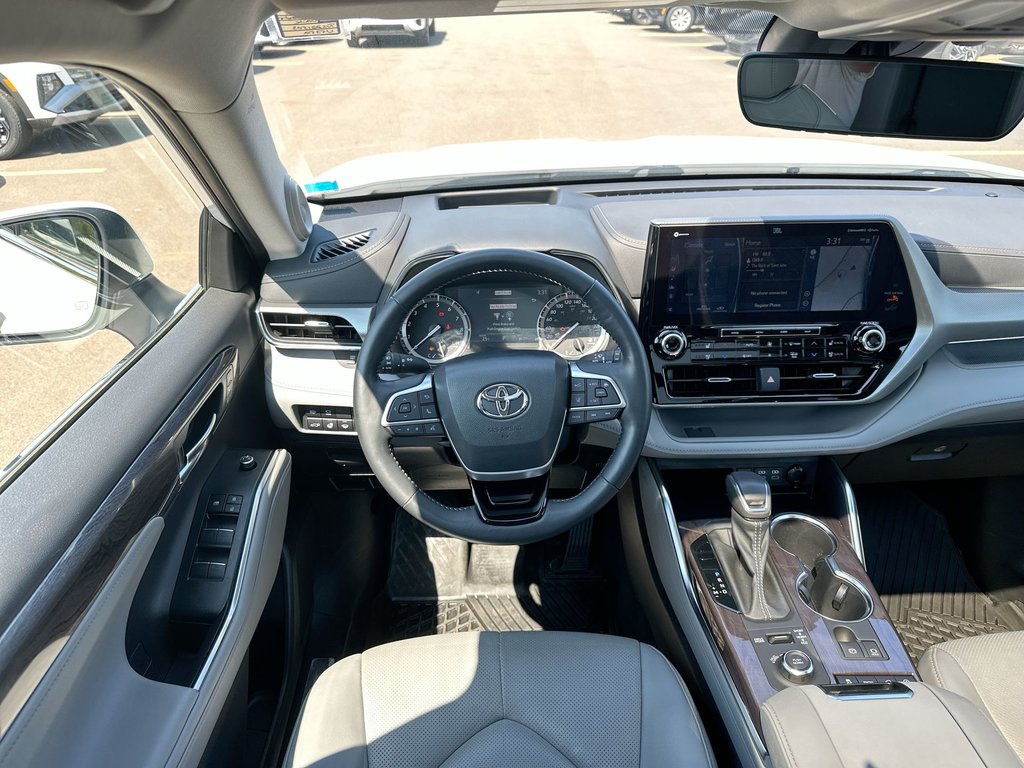 2022 Toyota Highlander in Antigonish, Nova Scotia - 13 - w1024h768px