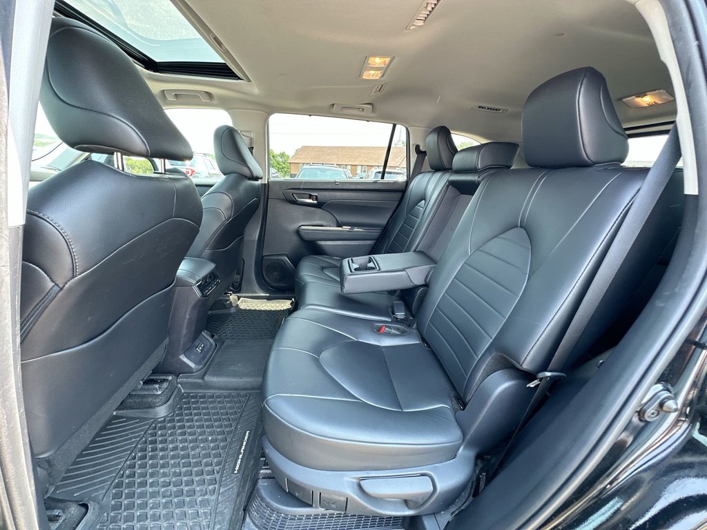 2024 Toyota Highlander in Antigonish, Nova Scotia - 33 - w1024h768px