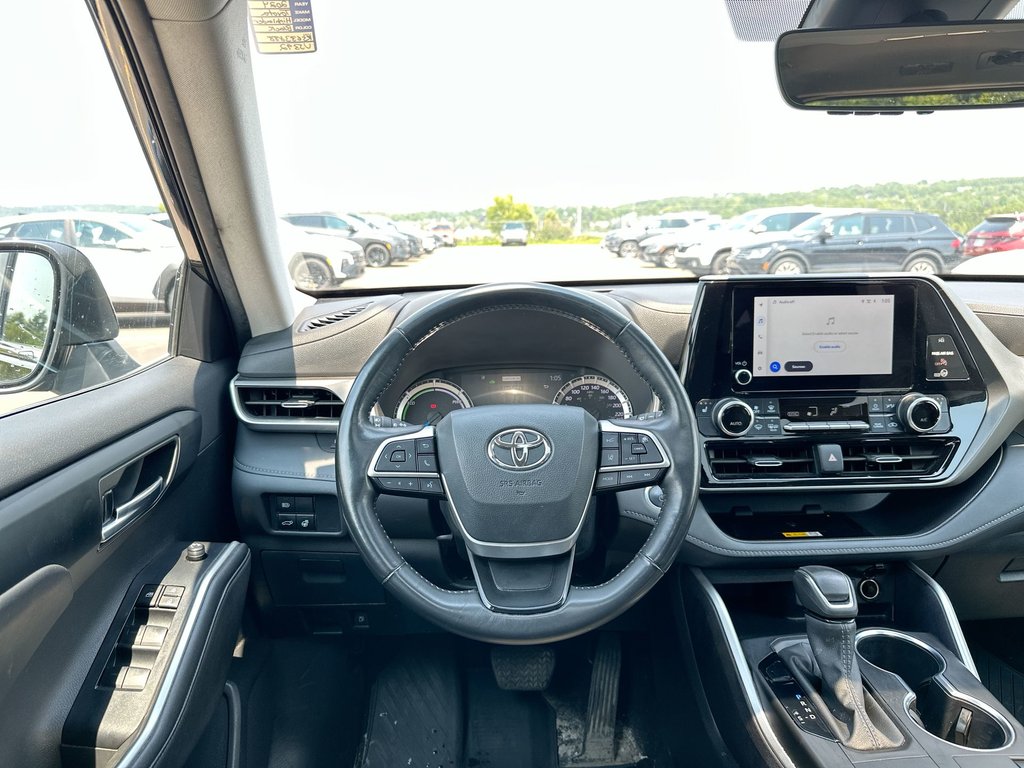 2024 Toyota Highlander in Antigonish, Nova Scotia - 12 - w1024h768px