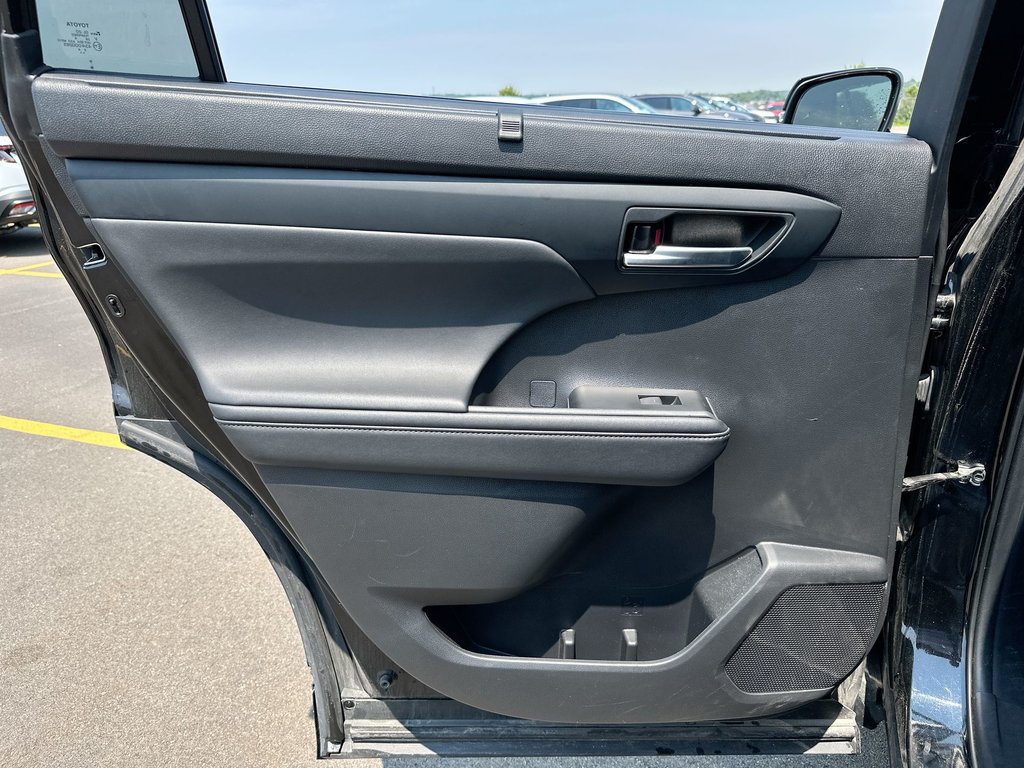 2024 Toyota Highlander in Antigonish, Nova Scotia - 35 - w1024h768px