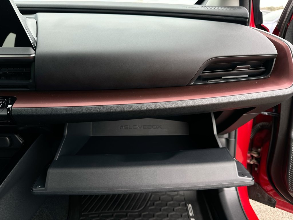 2025 Toyota Prius Plug-In Hybrid in Antigonish, Nova Scotia - 43 - w1024h768px