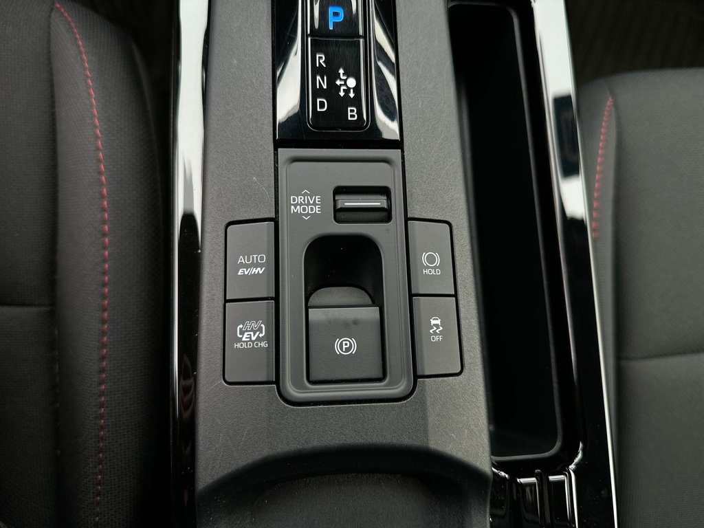 2025 Toyota Prius Plug-In Hybrid in Antigonish, Nova Scotia - 30 - w1024h768px