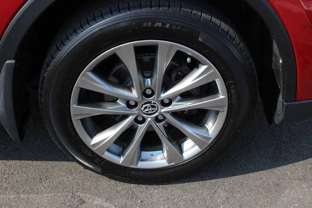 2017 Toyota RAV4 Limited | Leather | SunRoof | Nav | Cam | HtdSeats in Saint John, New Brunswick - 9 - w1024h768px