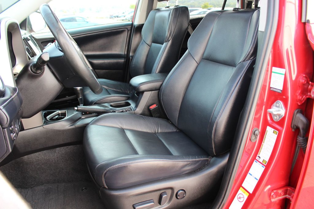 2017 Toyota RAV4 Limited | Leather | SunRoof | Nav | Cam | HtdSeats in Saint John, New Brunswick - 10 - w1024h768px