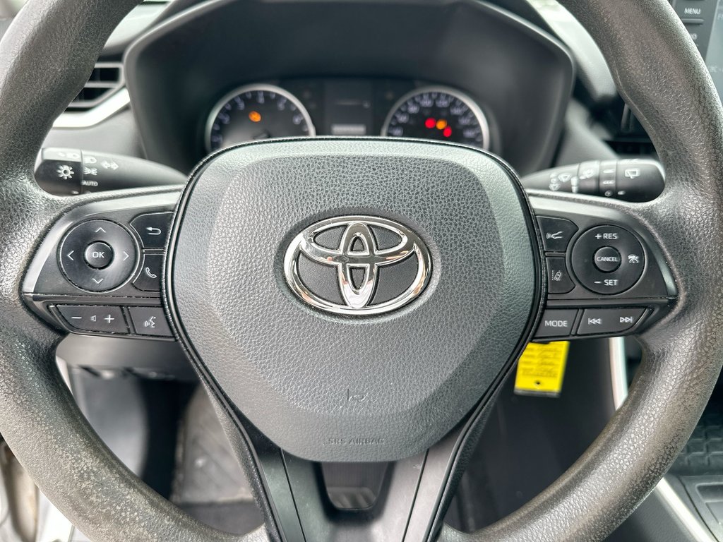 2019 Toyota RAV4 LE | Cam | HtdSeats | Bluetooth | Aux | USB | AC in Saint John, New Brunswick - 18 - w1024h768px