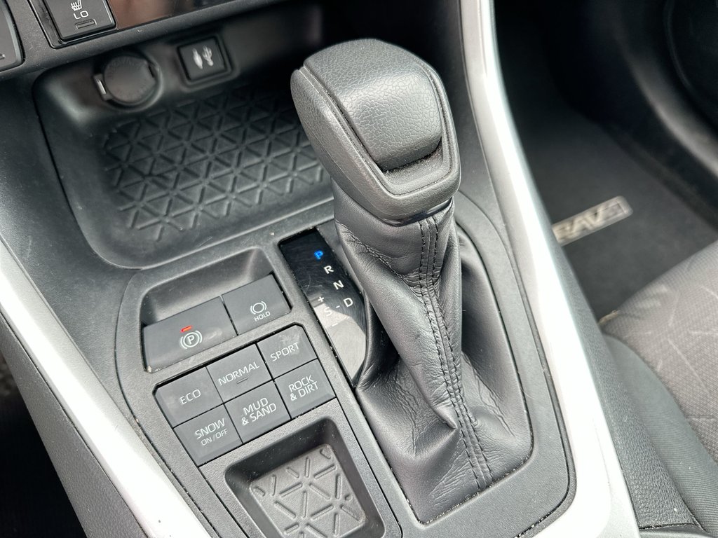 2019 Toyota RAV4 LE | Cam | HtdSeats | Bluetooth | Aux | USB | AC in Saint John, New Brunswick - 29 - w1024h768px
