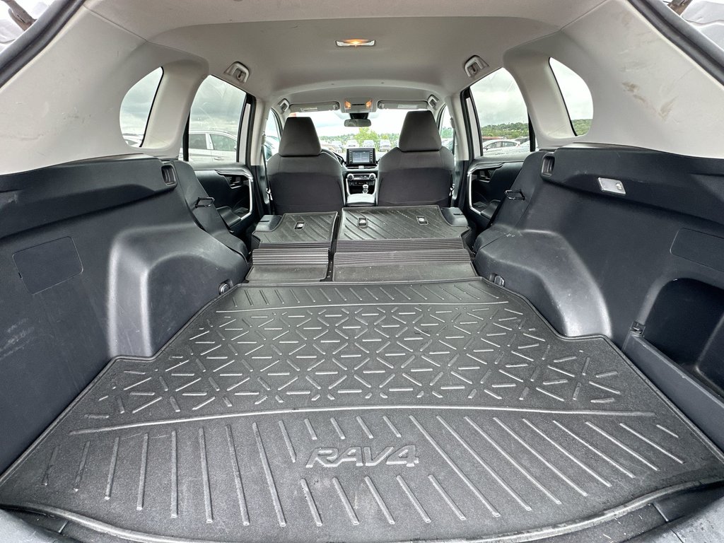 2019 Toyota RAV4 LE | Cam | HtdSeats | Bluetooth | Aux | USB | AC in Saint John, New Brunswick - 37 - w1024h768px