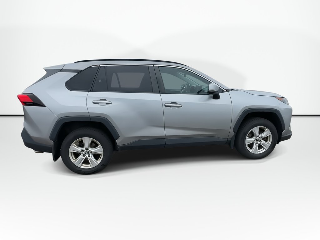 2019 Toyota RAV4 LE | Cam | HtdSeats | Bluetooth | Aux | USB | AC in Saint John, New Brunswick - 9 - w1024h768px