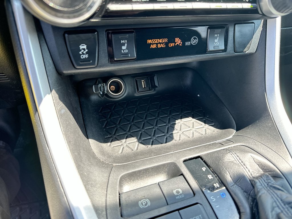 2021 Toyota RAV4 LE | Cam | Bluetooth | AC | Cruise | USB | Aux in Saint John, New Brunswick - 28 - w1024h768px