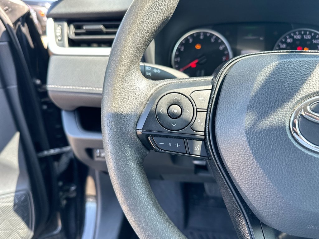 2021 Toyota RAV4 LE | Cam | Bluetooth | AC | Cruise | USB | Aux in Saint John, New Brunswick - 20 - w1024h768px